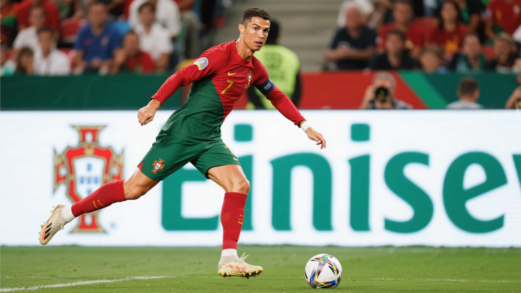 欧国联半决赛巅峰时刻：C罗凌晨3点强势登场！